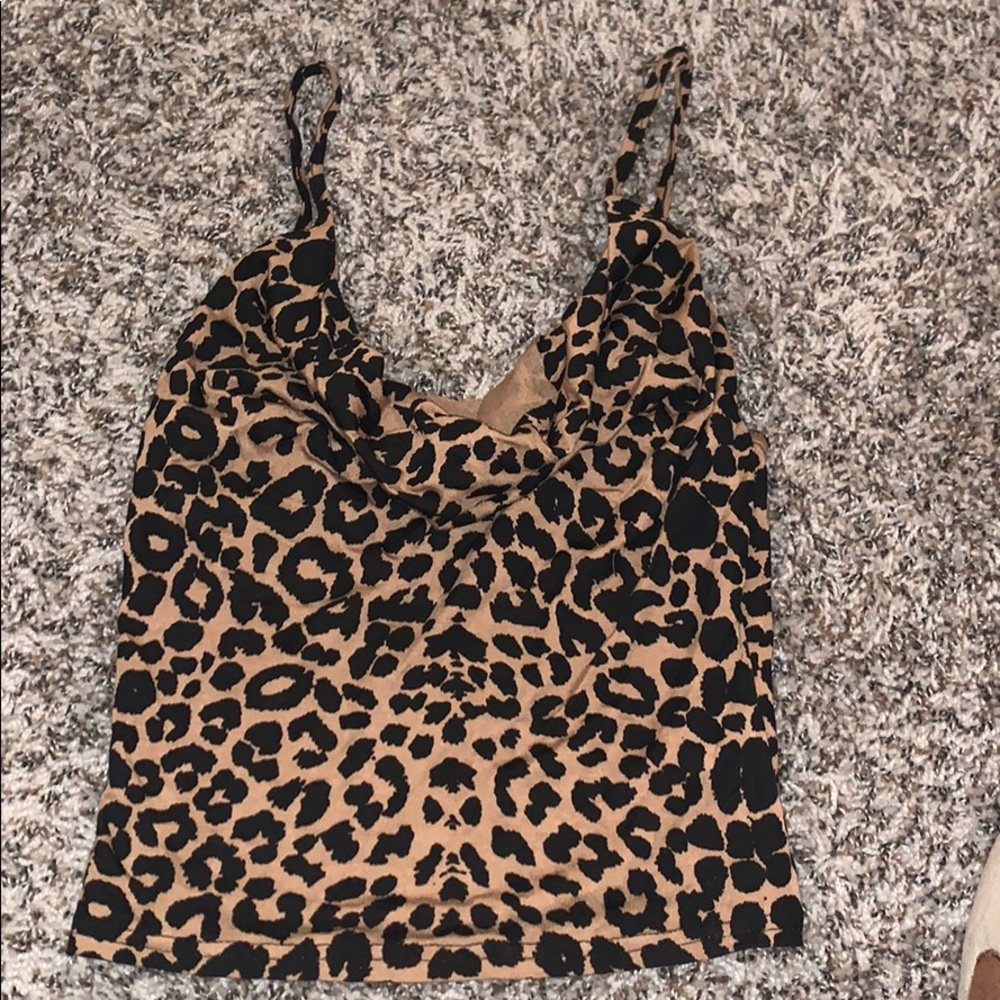 Leopard tank